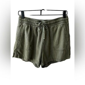 Old Navy High-Waisted Linen-Blend Tie-Front Utility Shorts
